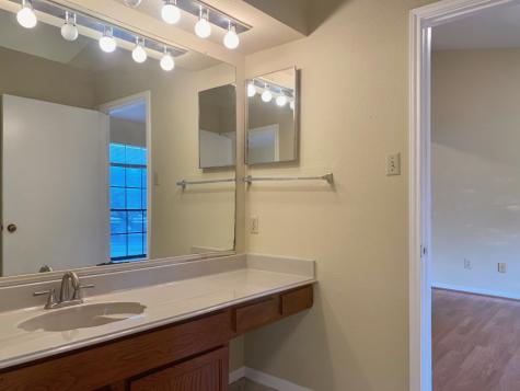 8055 Cambridge Street 14 Houston TX 77054