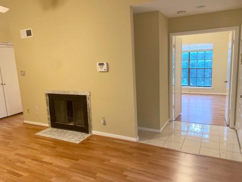 8055 Cambridge Street 14 Houston TX 77054