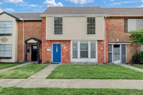 1903 Back Bay Drive Galveston TX 77551