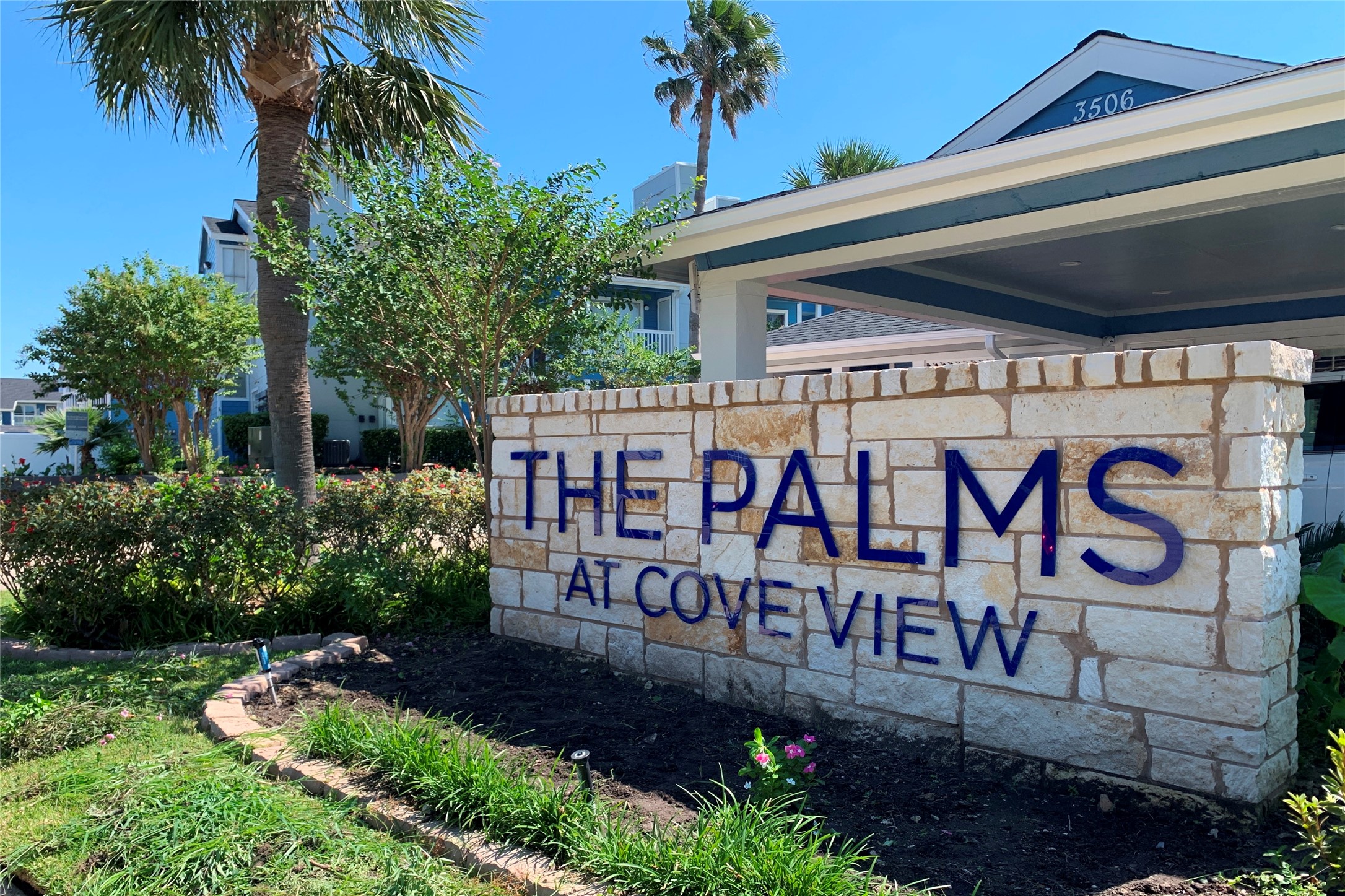 3506 Cove View Boulevard 908 Galveston TX 77554