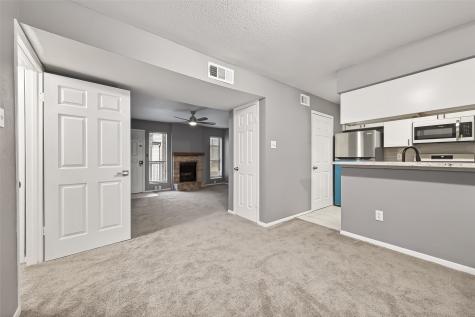 2100 Wilcrest Drive 225 Houston TX 77042