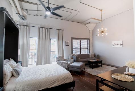 2205 Mckinney Street 309 Houston TX 77003