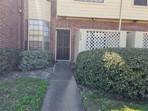 2121 El Paseo Street 1306 Houston TX 77054