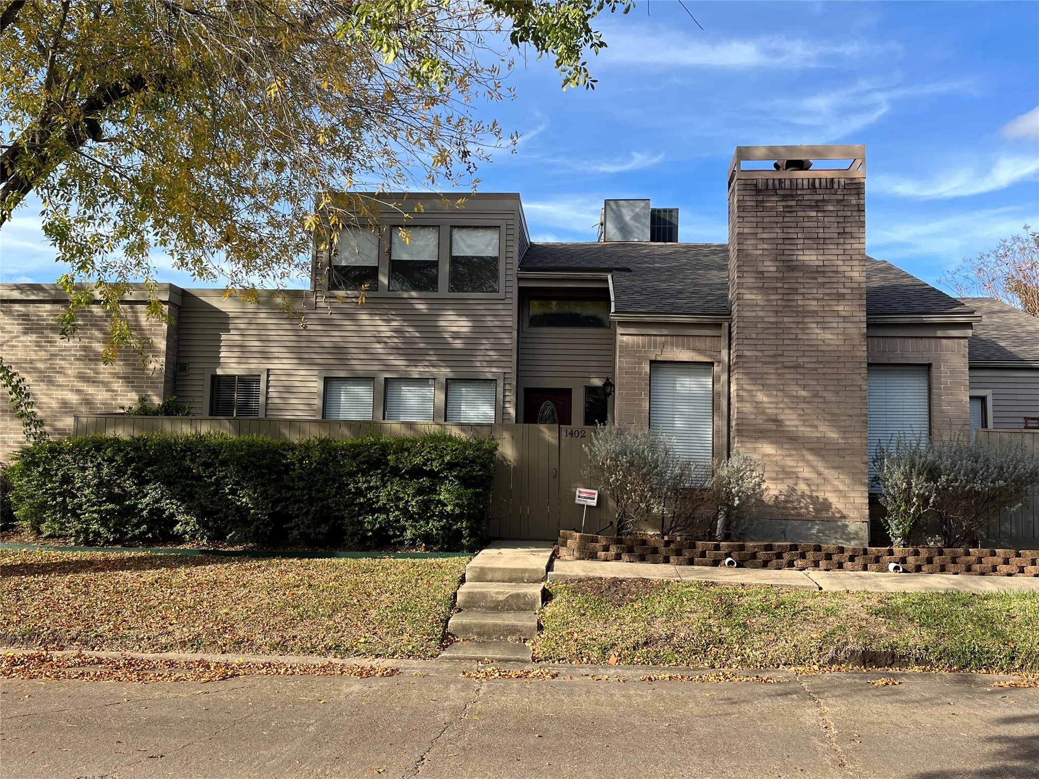 1402 Chardonnay Drive Houston TX 77077