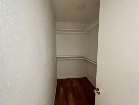 2019 Place Rebecca Lane G4 Houston TX 77090