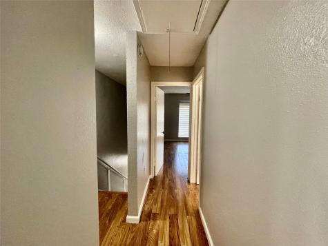 2019 Place Rebecca Lane G4 Houston TX 77090