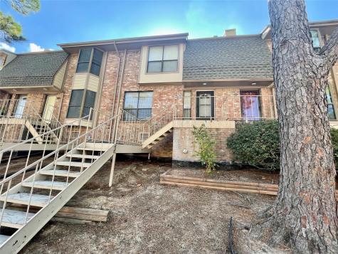 2019 Place Rebecca Lane G4 Houston TX 77090