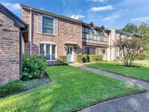 1320 Town Circle 1 Baytown TX 77520