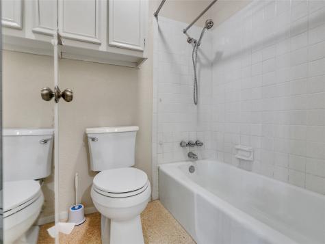 1320 Town Circle 1 Baytown TX 77520