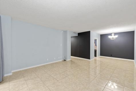 661 Bering Drive 504 Houston TX 77057