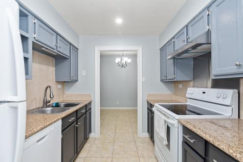 661 Bering Drive 504 Houston TX 77057