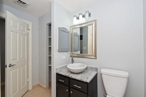 661 Bering Drive 504 Houston TX 77057