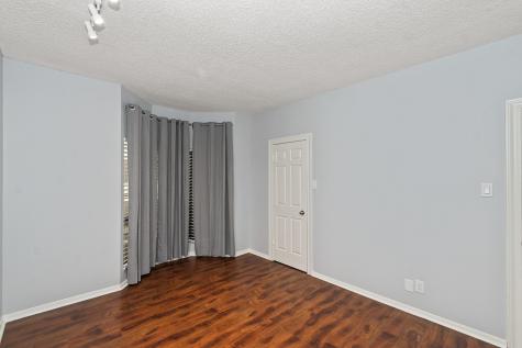 661 Bering Drive 504 Houston TX 77057