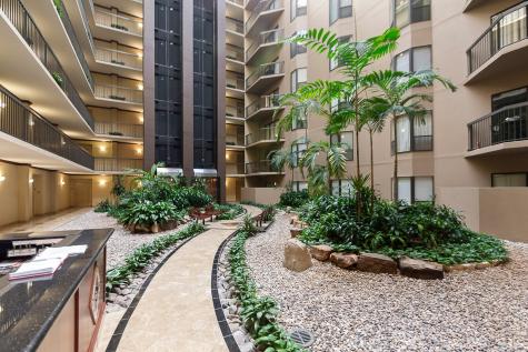 661 Bering Drive 504 Houston TX 77057
