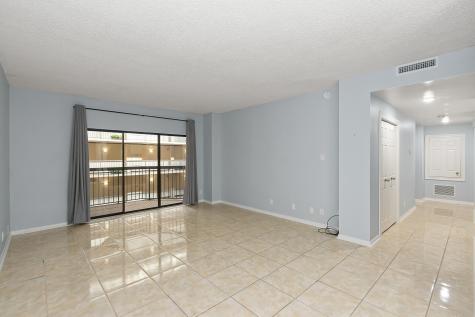 661 Bering Drive 504 Houston TX 77057