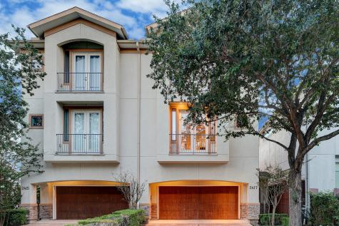 2417 Wroxton Road Houston TX 77005