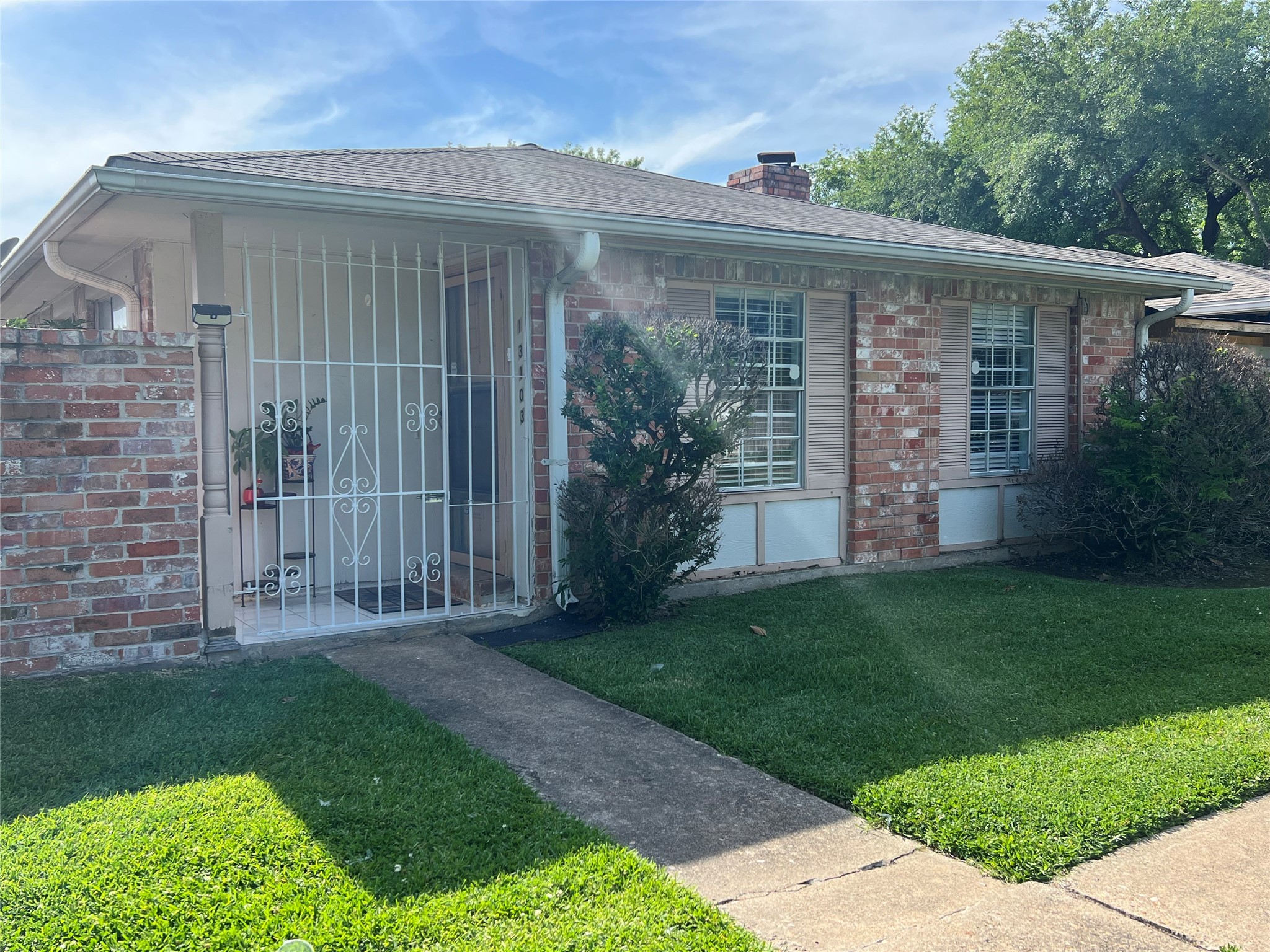 13103 High Star Drive Houston TX 77072