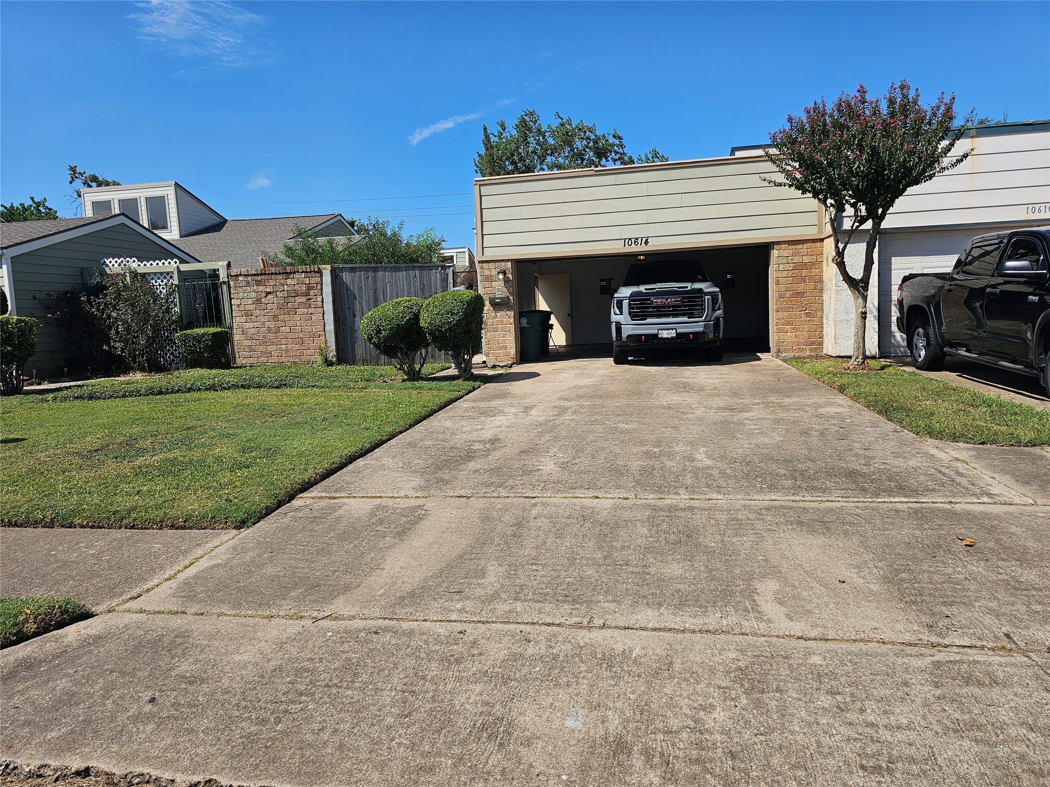 10614 Sandpiper Drive Houston TX 77096