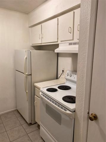 5625 Antoine Drive 412 Houston TX 77091