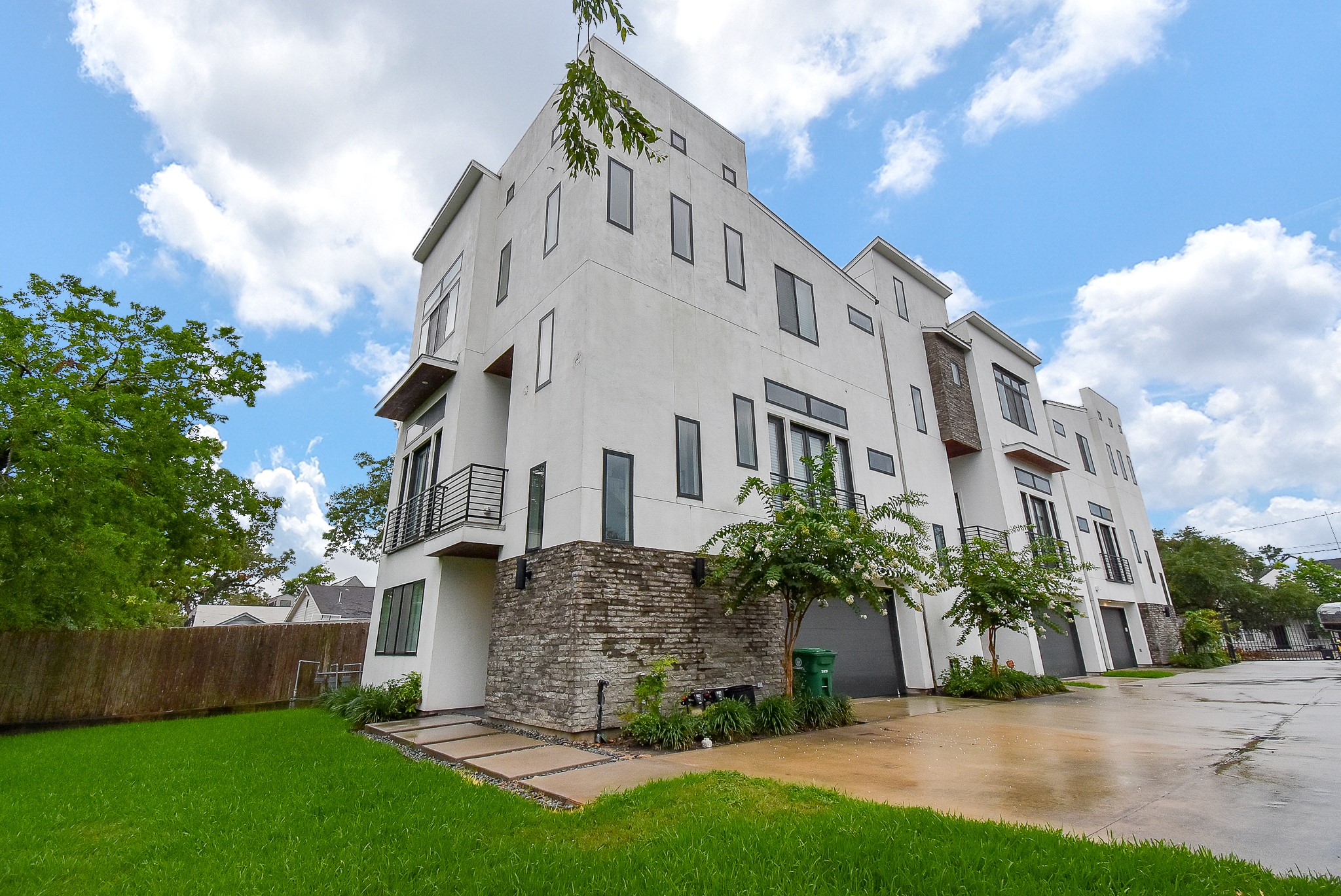 7323 Shadyvilla Pointe Drive Houston TX 77055