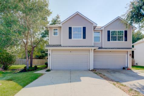 342 Capella Oaks Lane Dickinson TX 77539