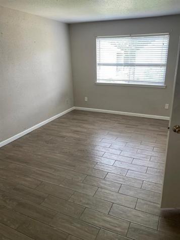 5625 Antoine Drive 1406 Houston TX 77091