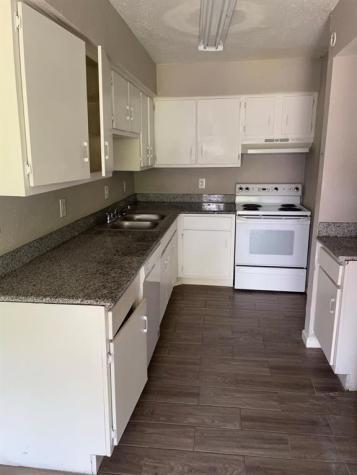 5625 Antoine Drive 1406 Houston TX 77091