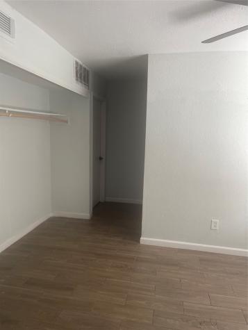5625 Antoine Drive 1406 Houston TX 77091