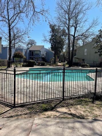 5625 Antoine Drive 1406 Houston TX 77091