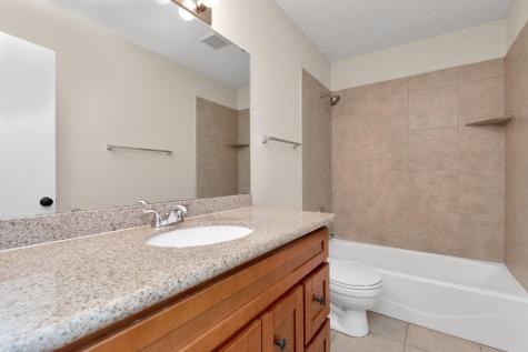6401 Skyline Drive 38 Houston TX 77057