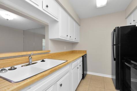 6401 Skyline Drive 38 Houston TX 77057
