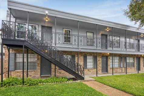 3131 Southwest Freeway C33 Houston TX 77098
