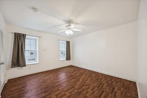 3131 Southwest Freeway C33 Houston TX 77098