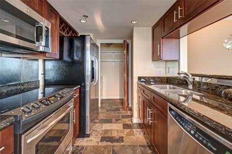 3525 Sage Road 1703 Houston TX 77056
