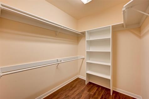 3525 Sage Road 1703 Houston TX 77056