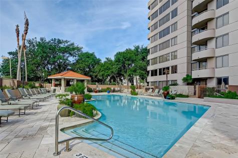 3525 Sage Road 1703 Houston TX 77056