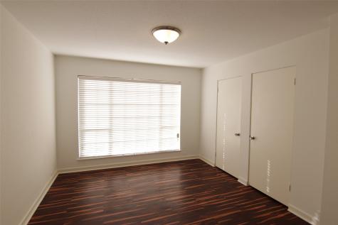 2101 Fountain View Drive 35 Houston TX 77057