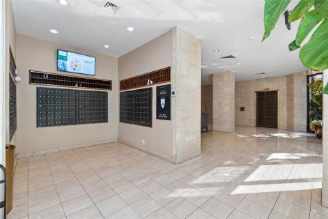 15 Greenway Plaza 11a Houston TX 77046
