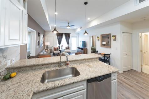 1207 Grand West Boulevard 1b Katy TX 77449