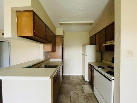 13480 S Thorntree Drive 1206 Houston TX 77015