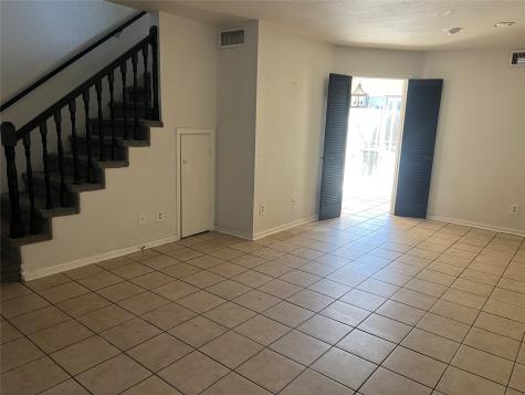 6111 Beverly Hill Street 74 Houston TX 77057