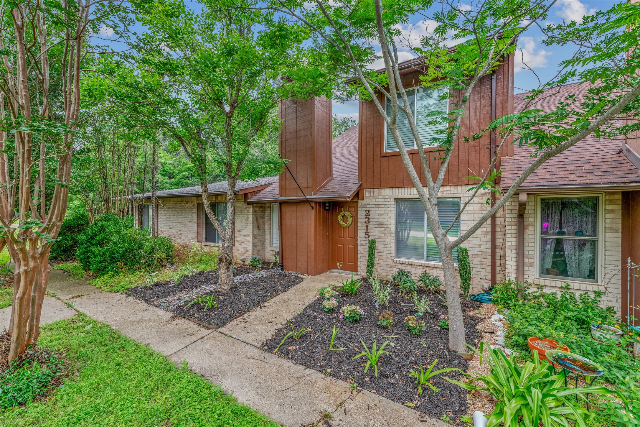 2315 De Lee Street Bryan TX 77802