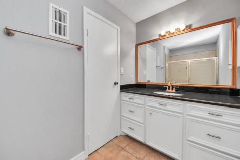 6601 Sands Point Drive 30 Houston TX 77074