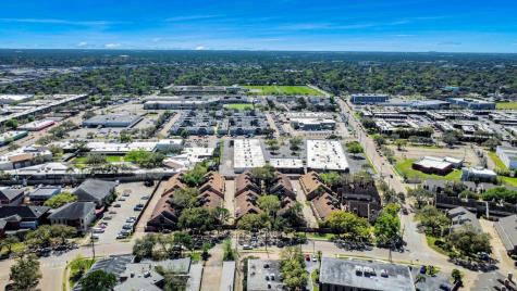 6601 Sands Point Drive 30 Houston TX 77074
