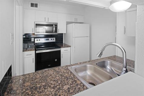 4631 Wild Indigo Street 574 Houston TX 77027