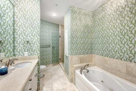 2211 Briarglen Drive 305 Houston TX 77027