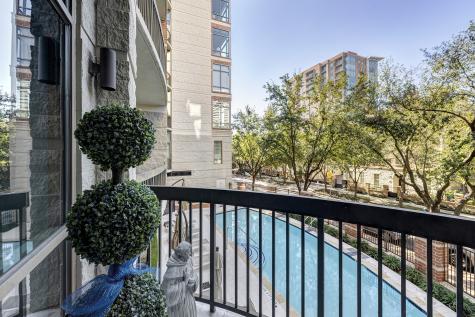2211 Briarglen Drive 305 Houston TX 77027