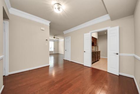 2700 Revere Street 109 Houston TX 77098