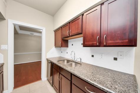 2700 Revere Street 109 Houston TX 77098