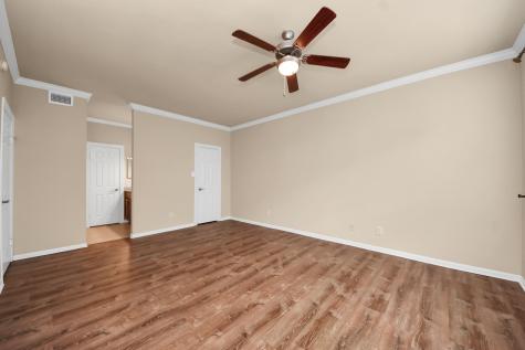 2700 Revere Street 109 Houston TX 77098